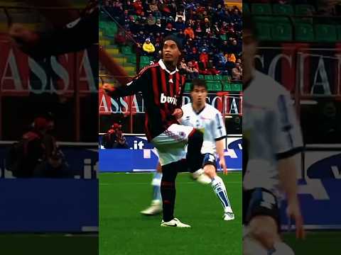 RONALDINHO DRIBLES E JOGADAS MÁGICAS 💫