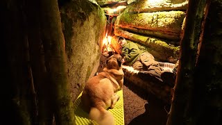Building a shelter between two giant rocks to survive. Two days hidden deep in the wilderness.Skills