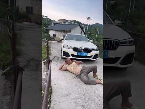 Funny original video, see if you dare not next time