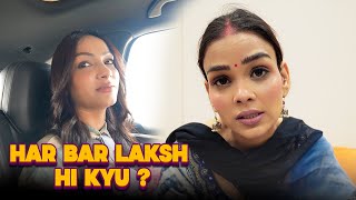 HAR BAR LAKSHHI KYU ?