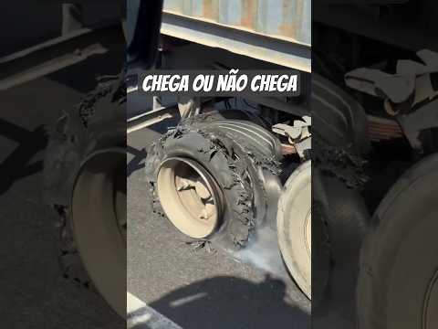 O PNEU DO CAMINHÃO ESTOUROU  #pneu #transporte