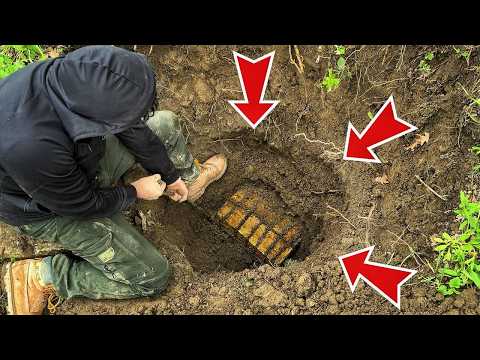 We Found a Real Treasure Chest With a Metal Detector❗️ (We Called the Police)