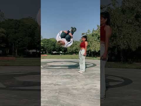 Kya aap kisi par esa trust kar skte ho ? #ytshorts #viral #stunt