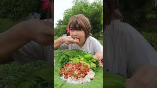 ข้าวซาวน้ำปลาร้าใส่ใบบัว ยอดดอกมะละกอต้ม #อิหวาพาแซ่บ