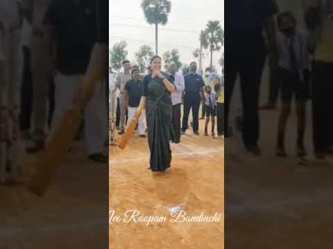 #chilakaluripet MLA playing with cricket#she is playing very good well#