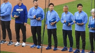 ㊗️矢田先生、アイアトンさん、三上さん、園田さんなどスタッフの皆さんが、大谷選手からの時計に続いて、チャンピオンリングも贈呈されました！おめでとうございます。#dodgers #大谷翔平#rings