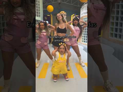 QUE VERGONHA! ERREI A DANÇA NA FRENTE DA KYSHA, da MINE e da MC DIVERTIDA #shorts #ff5trend
