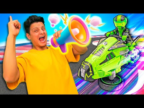 ¡Carrera de coches de Ben 10 VS Kevin! Juegos para niños