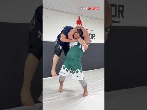 Neck Control Throw! 🥋🔥 Martial Arts Mastery