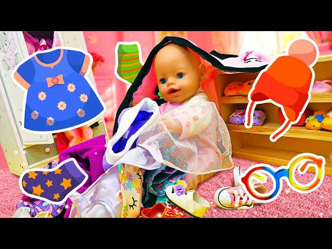 The mess in the baby doll's bedroom! Baby Annabell doll tidies up her clothes. Dolls videos for kids