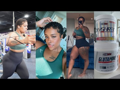 WEIGHT LOSS UPDATE | Down 6lbs in a month🥹 Mic'd up Chest Workout, Finding Balance, and more