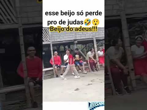 Beijo das cucuias#viralvideo#funniest#trending#memes#youtubeshorts#youtube#viralvideo