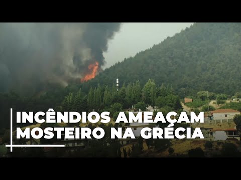 Incêndio florestal devastador na Grécia transformou tudo o que encontrou em cinzas - Bombeiros declaram que uma 