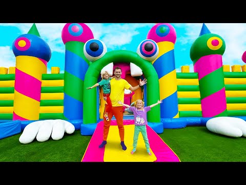 Funny Kids Adventures in a Trampoline park