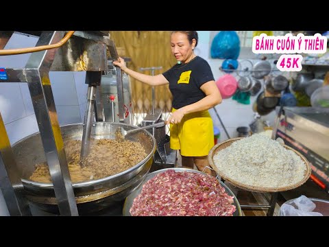 Độc đáo Quán Bánh Cuốn Xào Nhân Bằng Máy hơn 30 năm ở Sài Gòn
