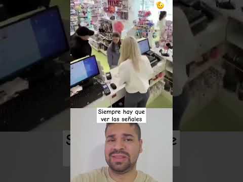 Niña Le Hace La Señal Y La Cajera Actuó A La Perfección #shorts #viralvideo