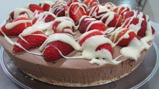 Torta Mousse de Chocolate com Morangos! Fácil de fazer!
