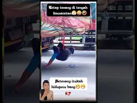 tetap santai di tengah kemacetan😁#shortsvideo #ketawa #ngakak #aldyteboe