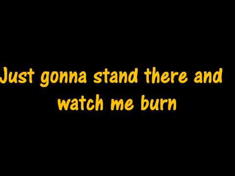 Rihanna Solo - Love the Way You Lie (Lyrics)