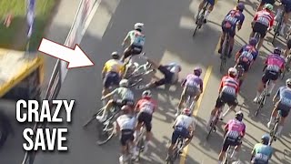 Inexplicable Crash after Gravel Sprint Stage | Arctic Race of Norway 2025 Stage 2