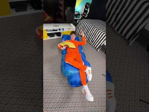 Instant inflatable bed