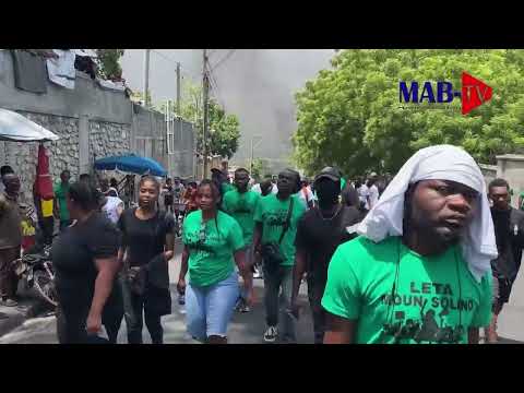 13JUL JWEET LA GATE MOUN SOLINE PRAN LARI/PLIZYE ZONE LEVE KaNPE MANIFESTASYON