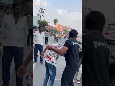 Selfdefense in Public #shorts #youtubeshorts