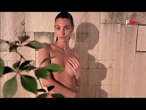 VITTORIA CERETTI Best Model Moments SS 2023 - Fashion Channel
