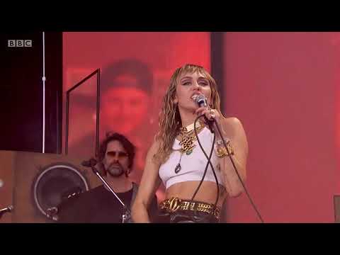 Miley Cyrus - Mother's Daughter (Glastonbury 2019)