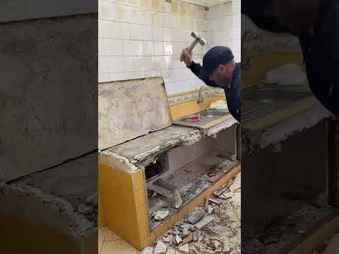 سبب مشكل إثلاف أبواب المطبخ #اكسبلور #بناء #ديكور #كيفيه #ديكورات #الخيارات #tiles #الجبس