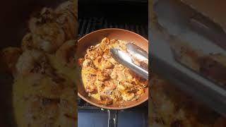 Camarones asados, y despues en mojo de ajo