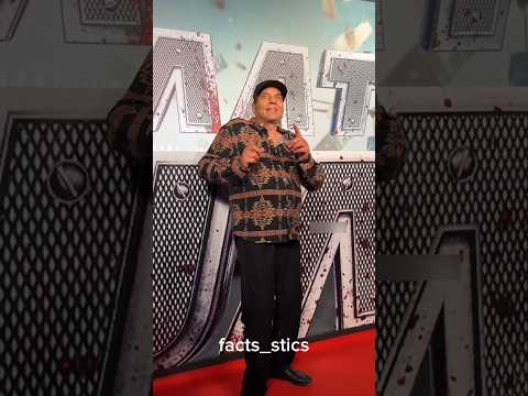 धर्मेंद्र जी 89 की उम्र में भी एक इवेंट पर मस्ती भरा डांस करते नजर आई#shorts #trending #shortvideo