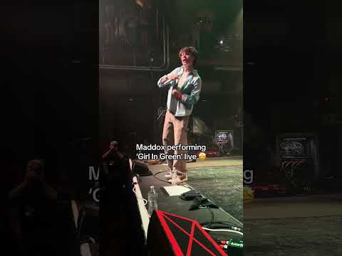 What song would you wanna hear live?? ๐