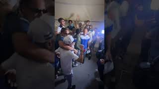 Tiktokers hondureños cantando  ¨ Vamos catrachos ¨