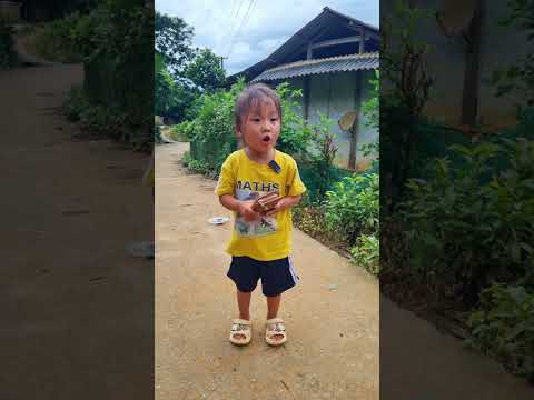 Hiểu nhầm cô bé ăn xin.