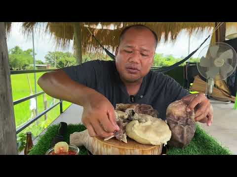 กระเพาะหมูต้มเปื่อยมาเต็มเขียงจุ่มน้ำจิ้มซีฟู้ดรสแซ่บ | อิแอบแซบ