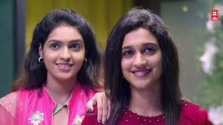 ഞാനും അവളും വീണപ്പോൾ അവളുടെ മുടിയിഴക്കൾ എന്റെ മുഖത്ത് തട്ടി...