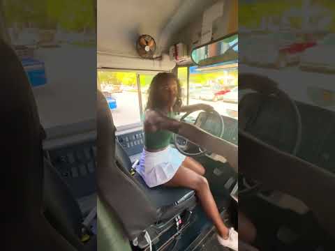 ITALIAN BRAINROT GETTING ON THE SCHOOL BUS!