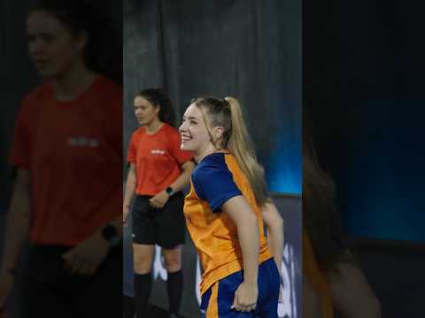 El primer penalti presi de Lluna #queensleague #oysho