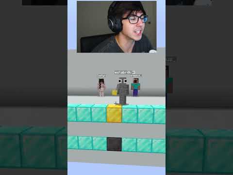 I made this one IMPOSSIBLE...🤔🎨Minecraft color match GIRLFRIEND #minecraft #shorts #minecraftshorts