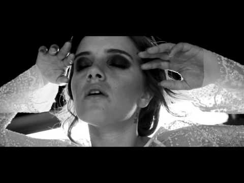 Carolina Deslandes - Heaven