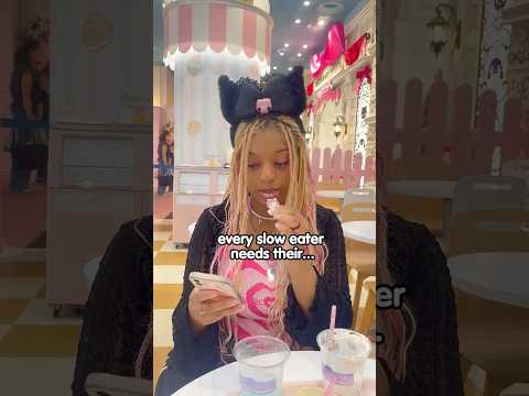 Fast Eater vs. Slow Eater Besties Be Like 😭🍔