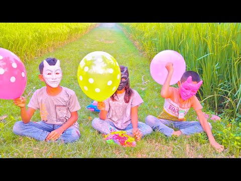 Amazing village balloon show videos - Village children playing with balloon in outdoor