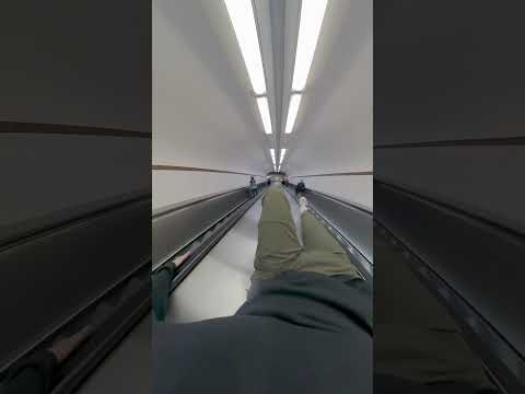 J’arrive pleine balle #shorts #youtube #stuntman #parkour #insta360 #pov #sliding #paris