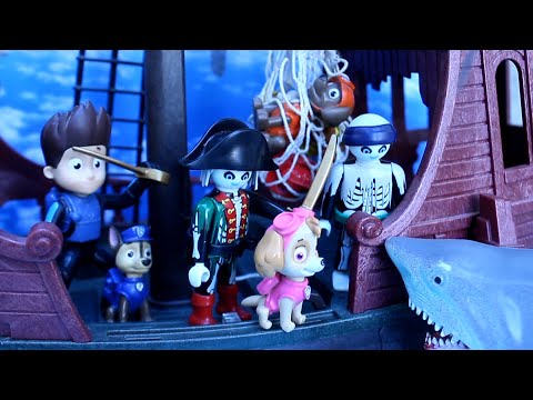 PATRULLA CANINA en el BARCO PIRATA! PAW PATROL Patrulla cachorros la patrulla de la pata One Piece