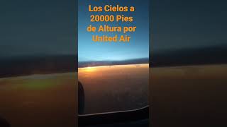 LOS CIELOS A 20000PIES DE ALTURA POR UNITED AIRLINE