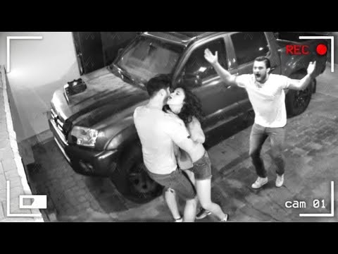 A Câmera De CCTV Capturou Algo Incrível!