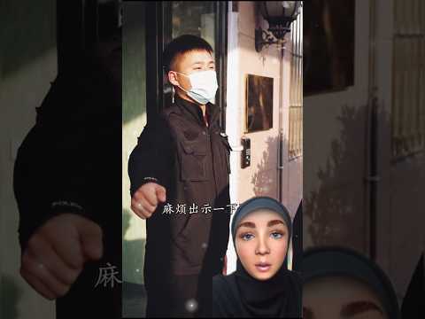 حارس الأمن الصينى منع صاحب الشركة من دخول الشركة بسبب حاجة مش متوقعه 😱 فحصل حاجة غريبة بعدها 😱معقولة