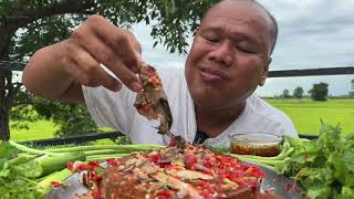 จัดตามคำขอ เรียกร้องเข้ามาหลาย ต้มมาเปื่อยๆราดน้ำจิ้มซีฟู้ด | อิแอบแซบ