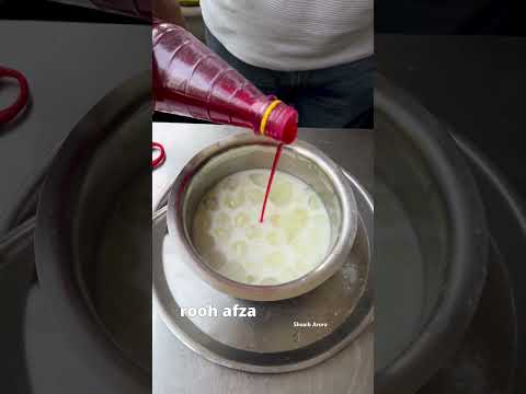 Garmi Se Ho Pareshan toh banao Purani Dilli Ka Mohabbat Sharbat